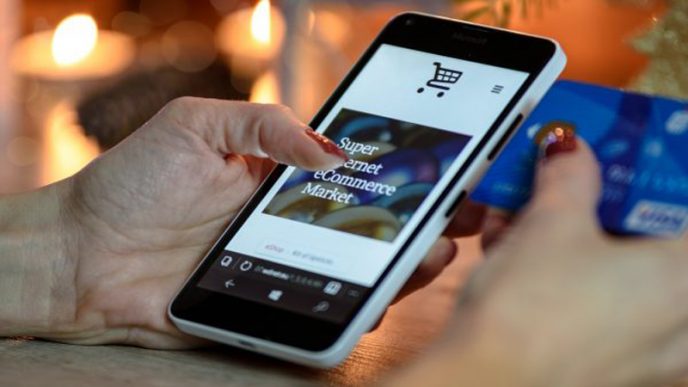 Mana yang Lebih Baik Antara Paylater dan Pinjaman Online?